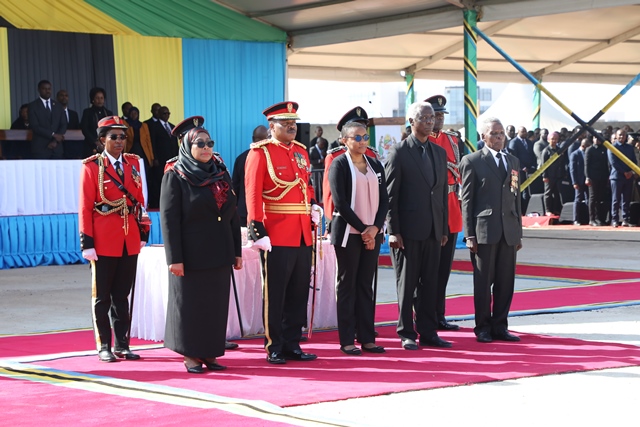 Rais Dkt. Samia awaongoza Watanzania kuwaenzi Mashujaa